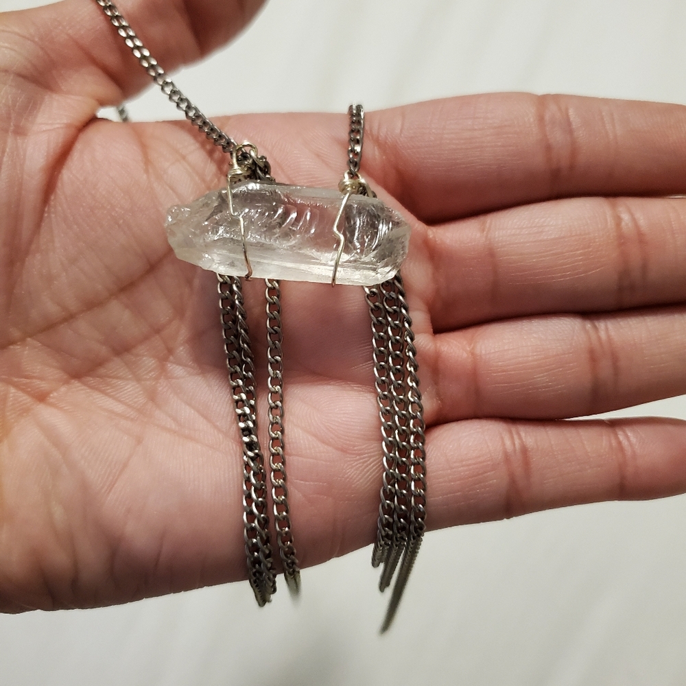 Handmade Quartz Choker - Picture 2 of 3